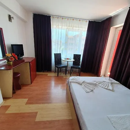 Steluta بيت ضيافة إيفوري نورد