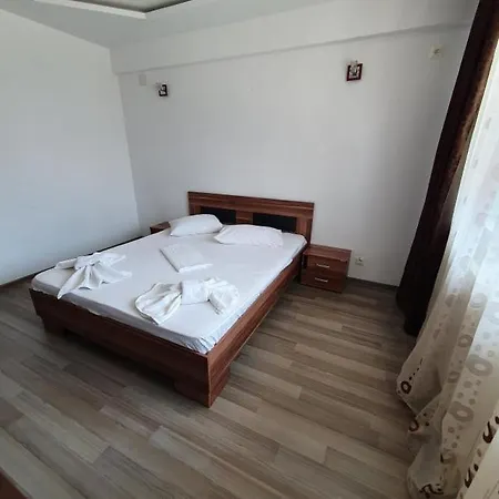 Steluta بيت ضيافة 4*