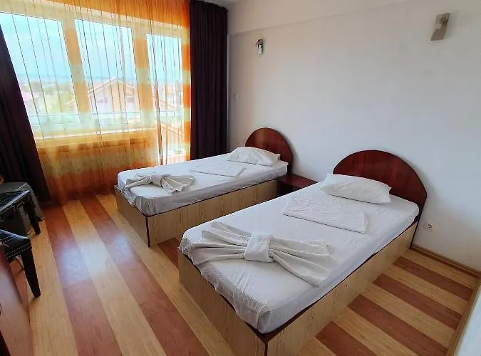 Steluta בית הארחה